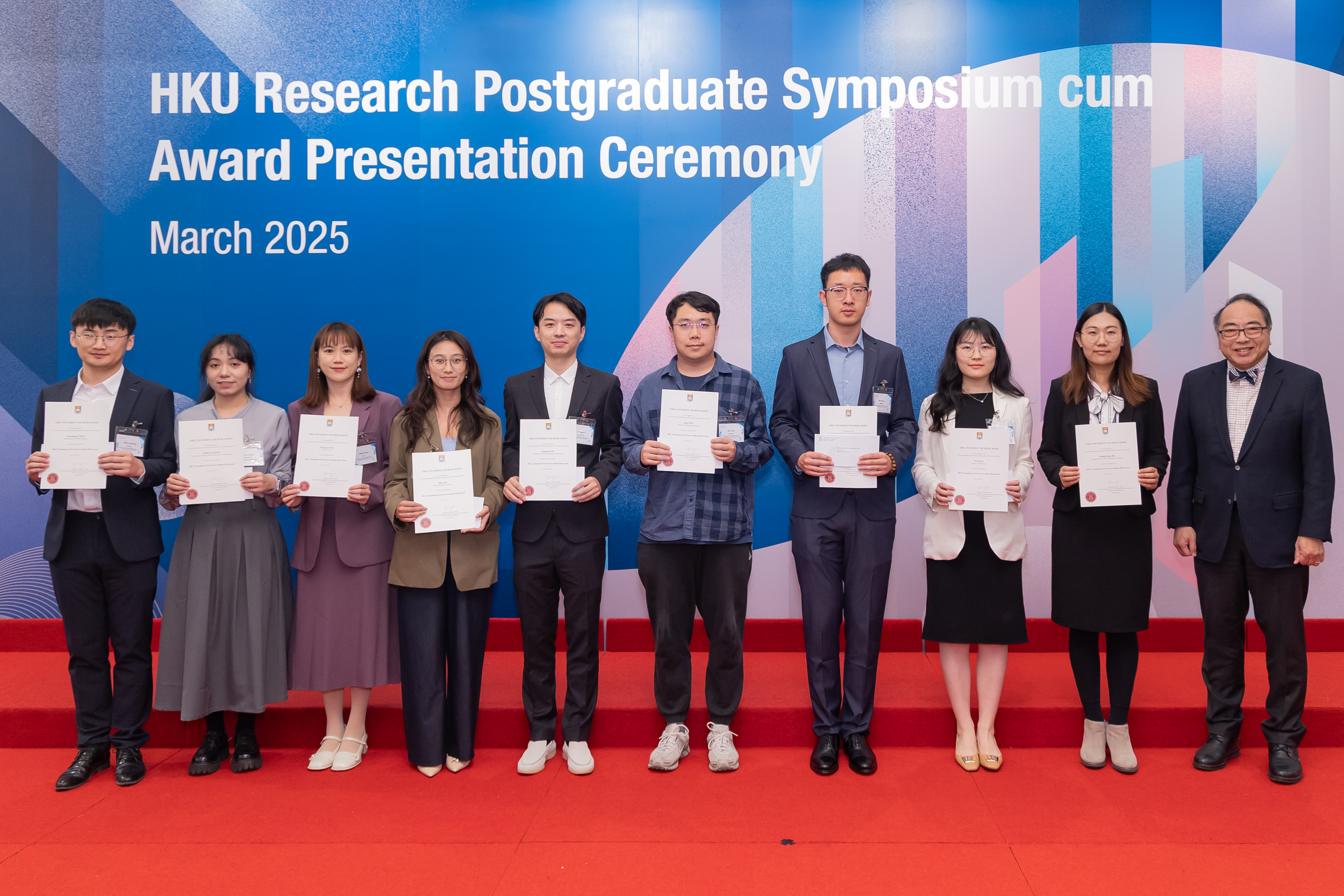 5	 Professor Lap-Chee Tsui, Chairman of the HKU Foundation (first from right), presenting the HKU Foundation First Year Excellent PhD Award 2023-24. 	6	 Professor Alice Wong, Associate Vice-President (Research) (left), congratulating an awardee of the Li Ka Shing Prizes 2022-23.