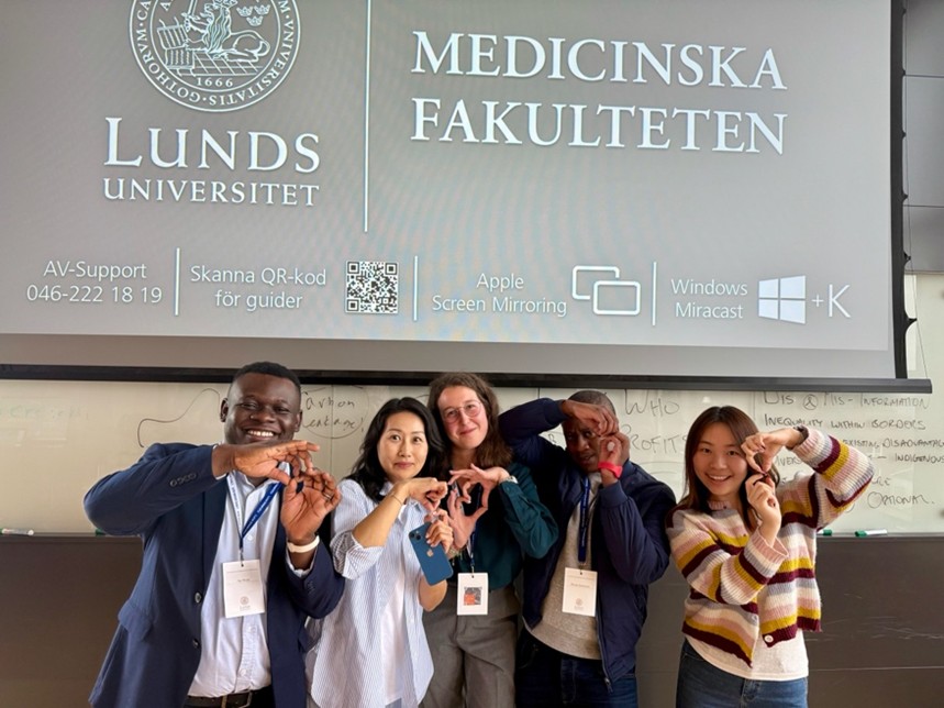 The winning research team (from left to right): Ogo Ikenga, McMaster University; Wendy Lee, University of Hong Kong; Elena Lliso, University College Dublin; Phetoho Rasebechele, University of Johannesburg; and Xinyue Zhang, Fudan University. 